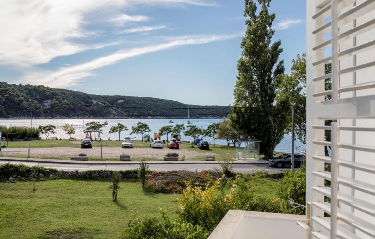 Apartments Stanicic Kampor Exterior photo