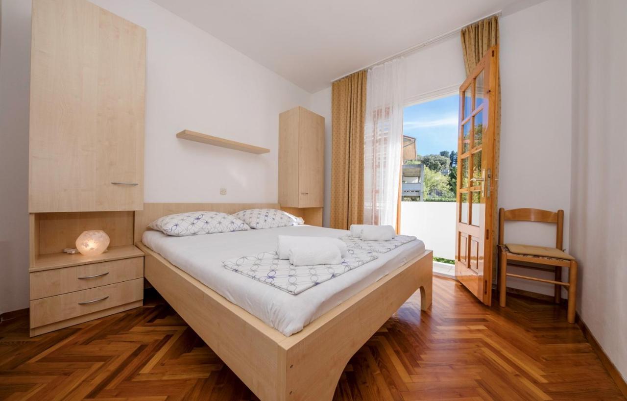 Apartments Stanicic Kampor Exterior photo
